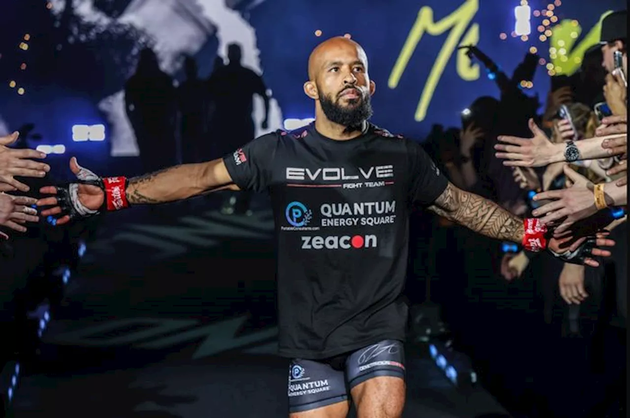  Demetrious Johnson Kalahkan Petarung yang 2 Kali Lebih Besar dari Dirinya