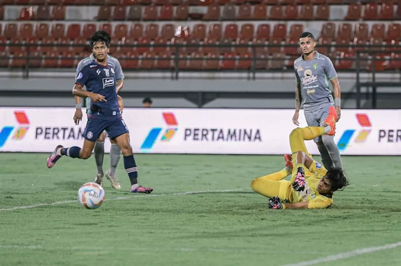 Persebaya Menang Dramatis di Derbi Jatim, Paul Munster Persembahkan Kemenangan Untuk Warga Surabaya