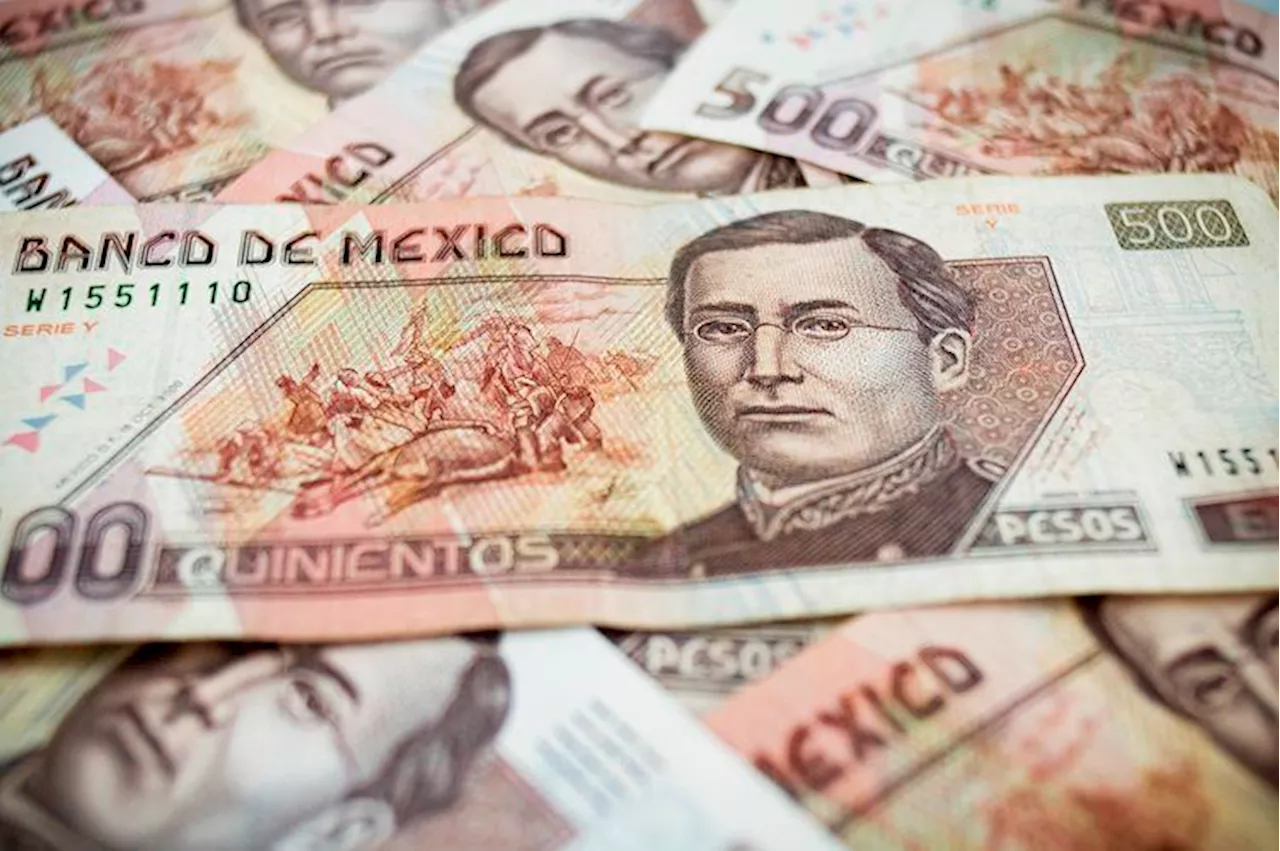 Mexican Peso dips amid solid US GDP figures, Fed’s Waller comments