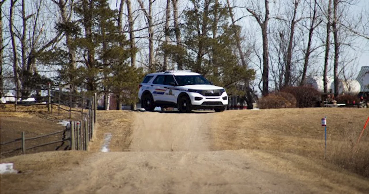 ‘Sleepy little village’ of Neudorf, Sask. seeks answers after four people found dead