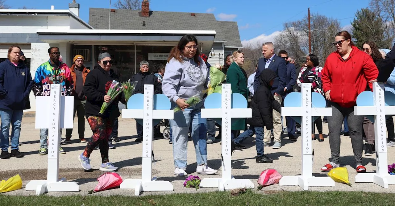 Illinois Man Charged With Killing 4, Injuring 7 In Deadly Stabbing And Beating Rampage