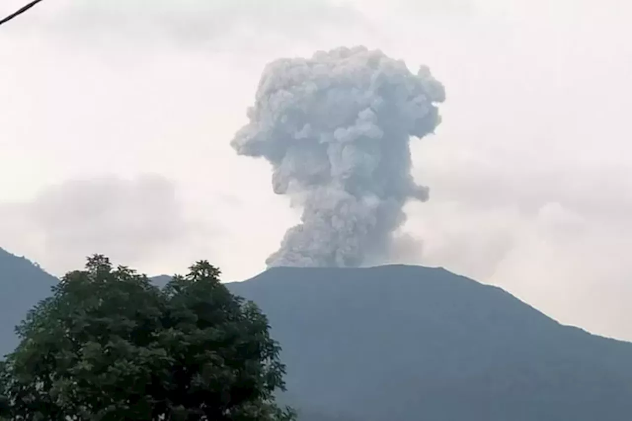 Bandara Minangkabau Ditutup Sementara Akibat Erupsi Marapi