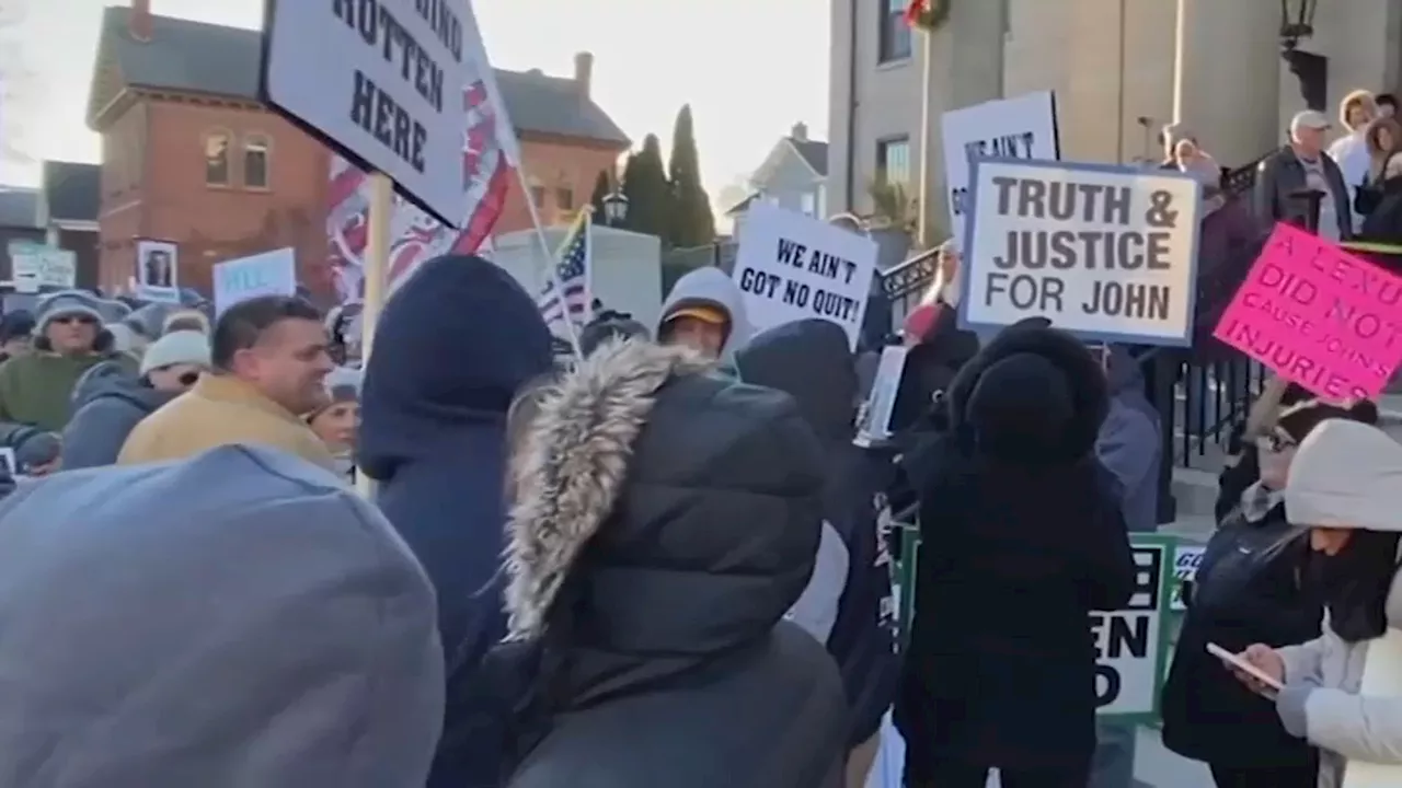 Prosecutors ask judge to keep protesters, ‘Free Karen Read' clothing away from courthouse