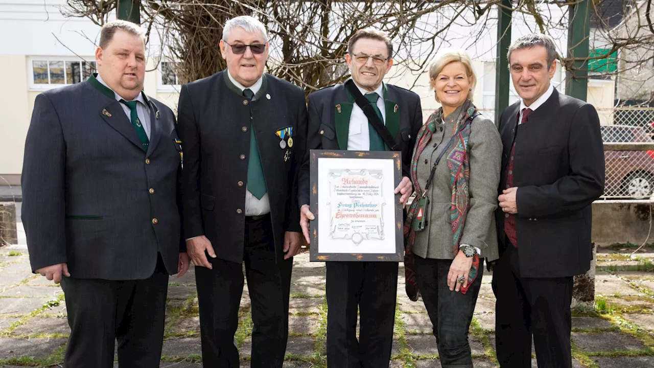 ÖKB Gresten hat mit Franz Pöchacker einen neuen Ehrenobmann