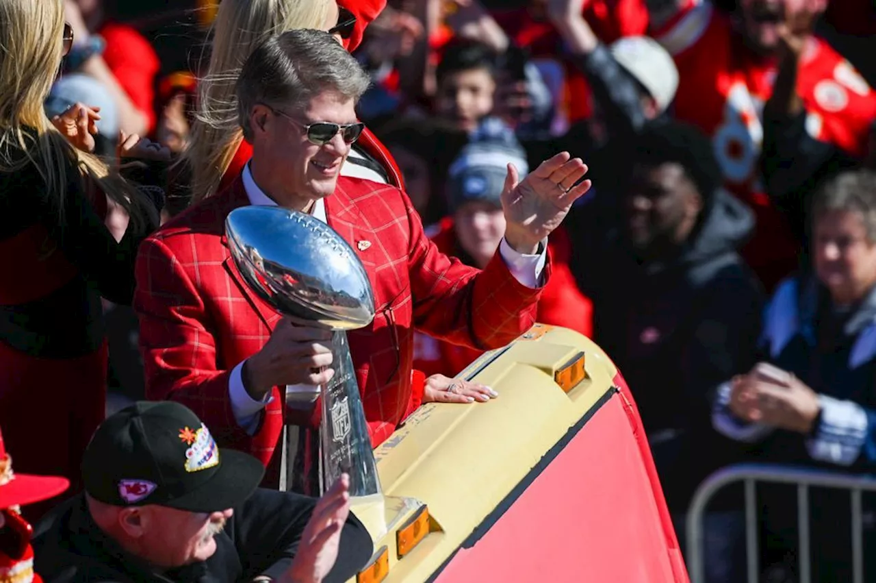  Chiefs-Besitzer Clark Hunt ist sich keiner Schuld bewusst