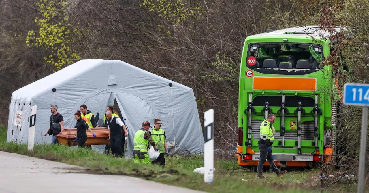 Flixbus-Unfall bei Leipzip: Identität der Todesopfer noch unklar