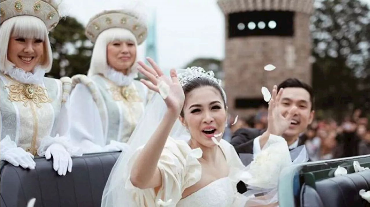 Kemiripan Sandra Dewi, Ria Ricis, dan Rachel Vennya: Dulu Nikah Ala Negeri Dongeng Ternyata Sad Ending