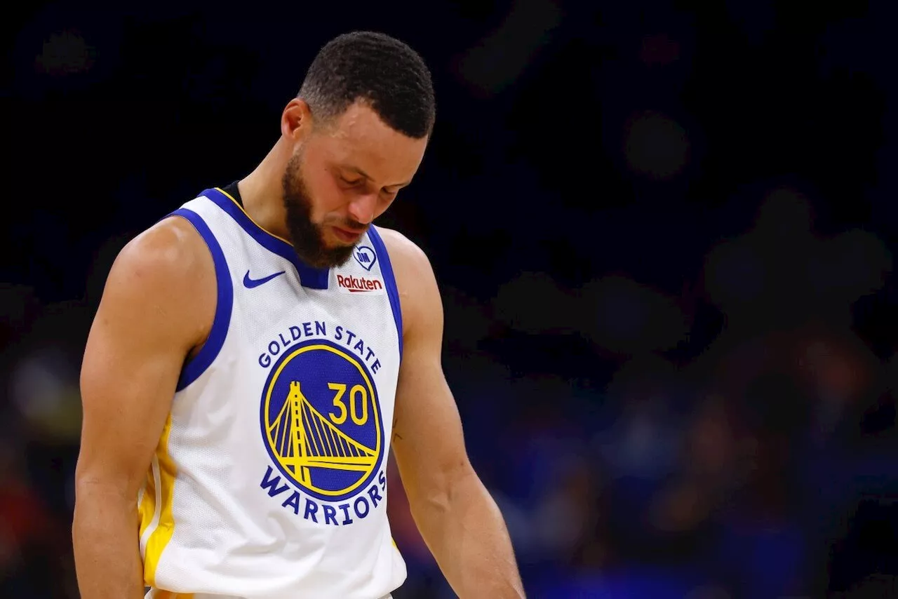 Thompson: Draymond Green’s ejection put Steph Curry’s burden on full display