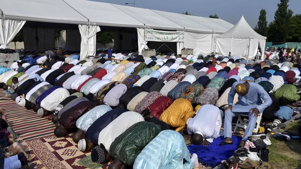 La festa in oratorio per la fine del Ramadan: scoppia la polemica, di nuovo