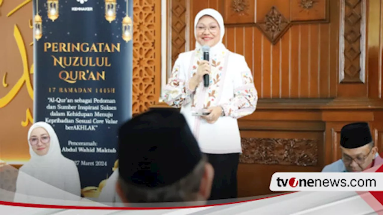 Menaker Ida Fauziyah Bagikan Beasiswa Pendidikan dan 900 Paket Lebaran