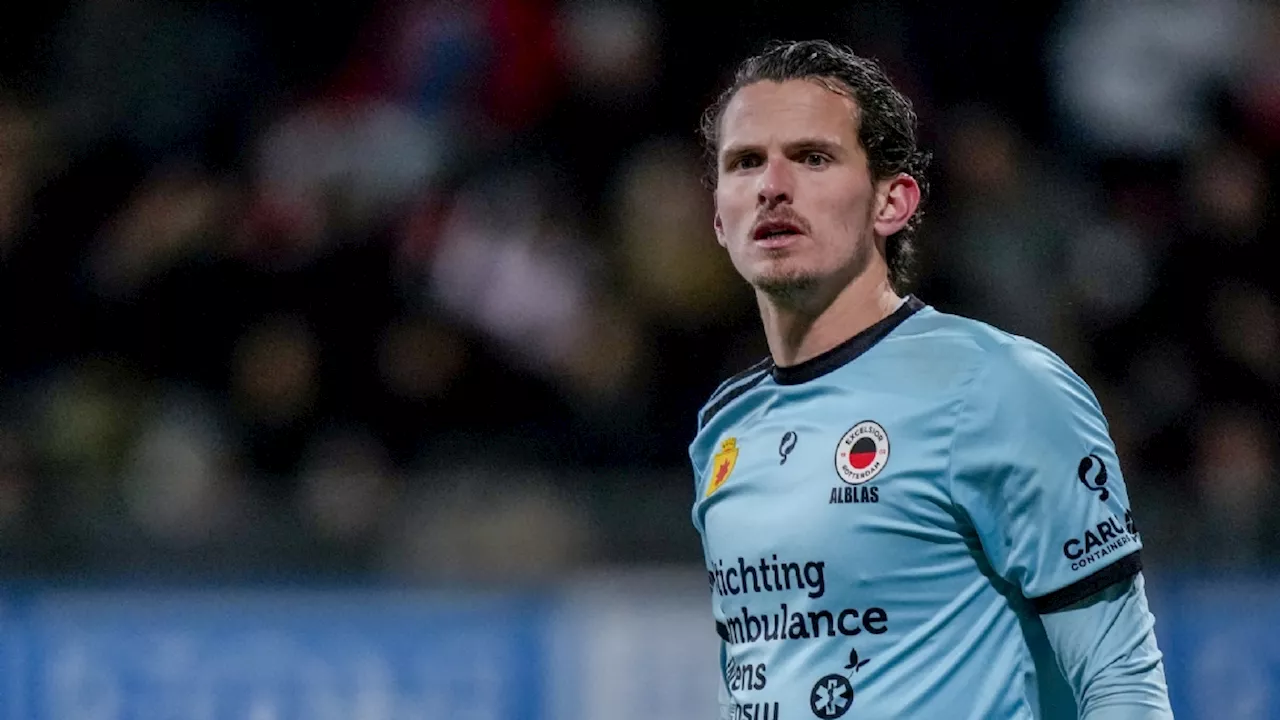 Eredivisionist (29) scheurt kruisband voor de derde keer en beëindigt carrière