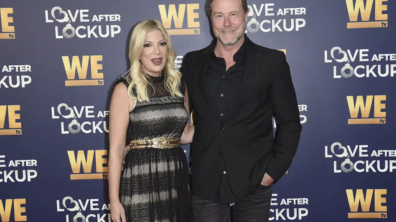 Tori Spelling files for divorce from Dean McDermott after 18 years of marriage