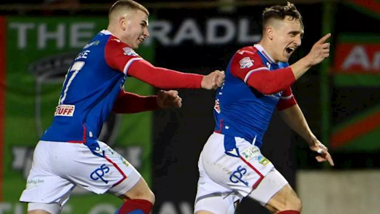 Clinical Linfield beat Glens to reach Irish Cup final