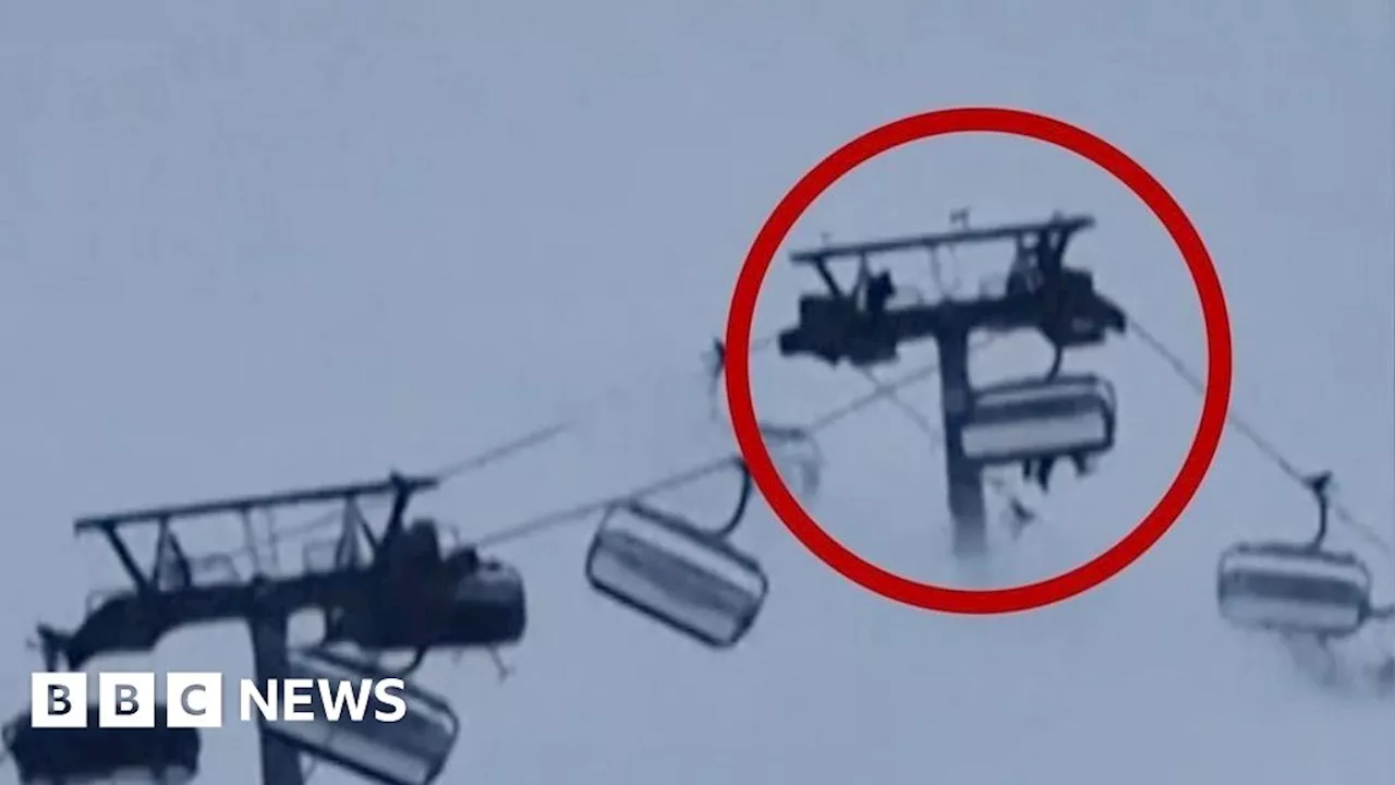 Strong winds jolt Italy ski lift with passengers on board