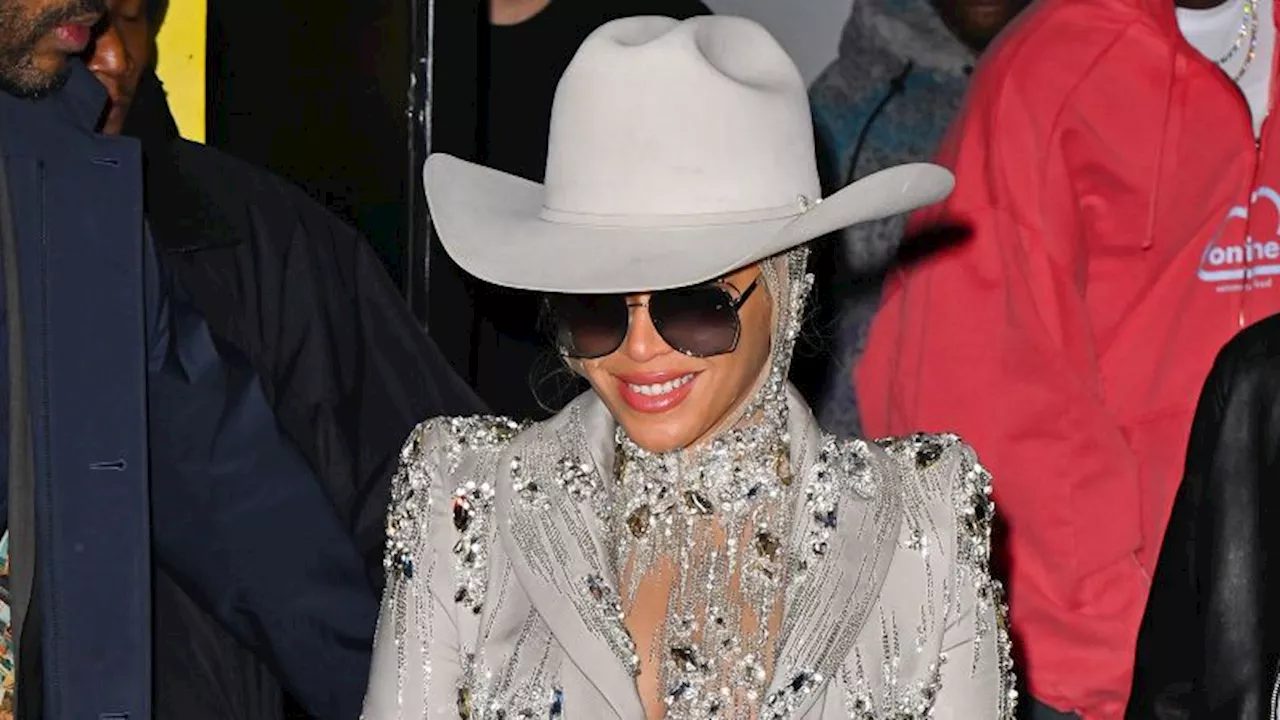 The symbolism in Beyoncé’s \'Cowboy Carter\' album has fans talking