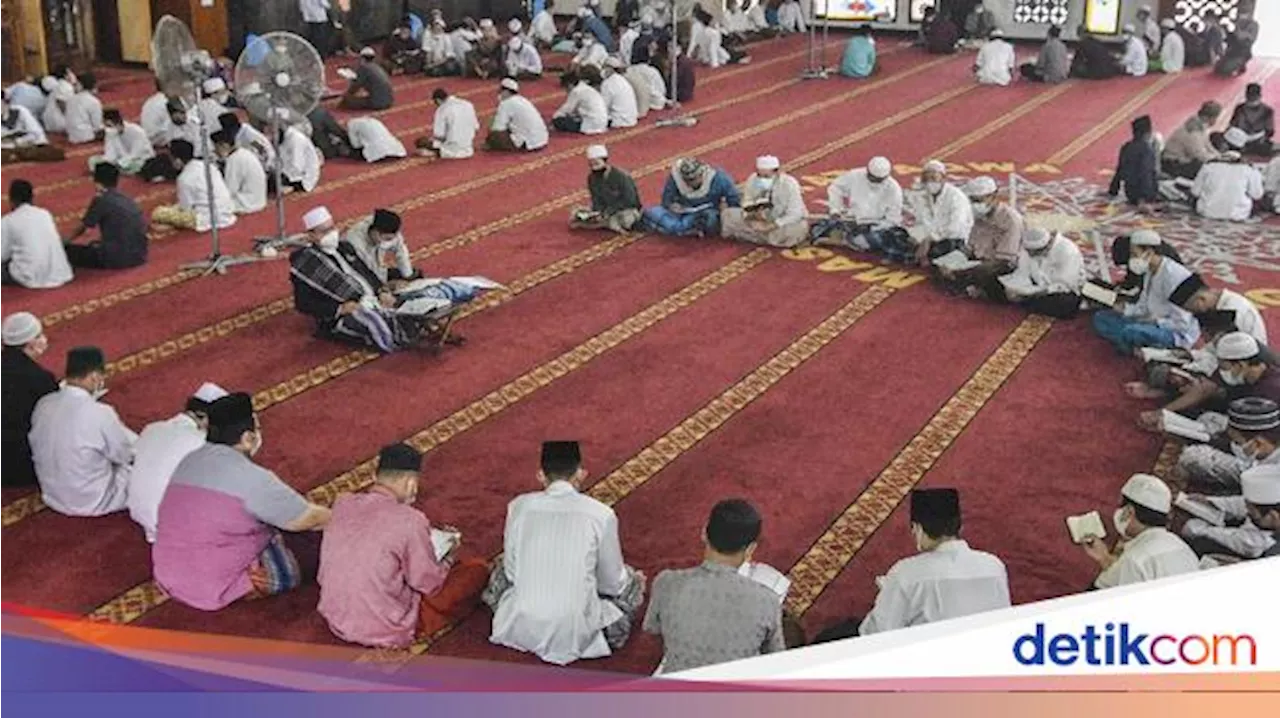 Rukun, Adab, dan Hukum Iktikaf di Masjid saat Ramadan