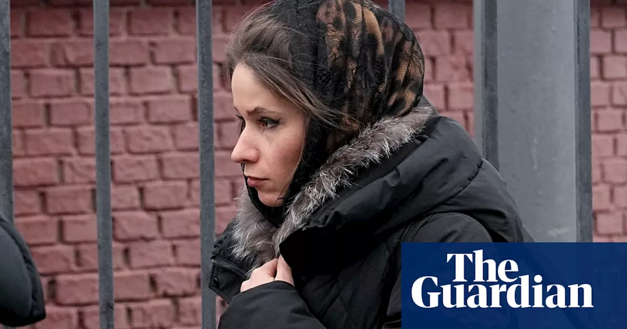 Russian police detain journalist who filmed last video of Alexei Navalny alive