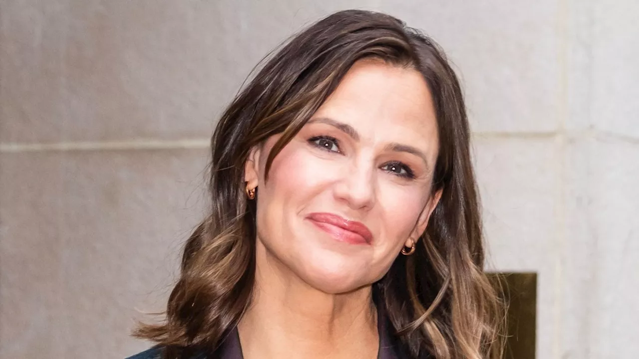 Jennifer Garner discusses the 'hard' part of raising her kids she shares with Ben Affleck