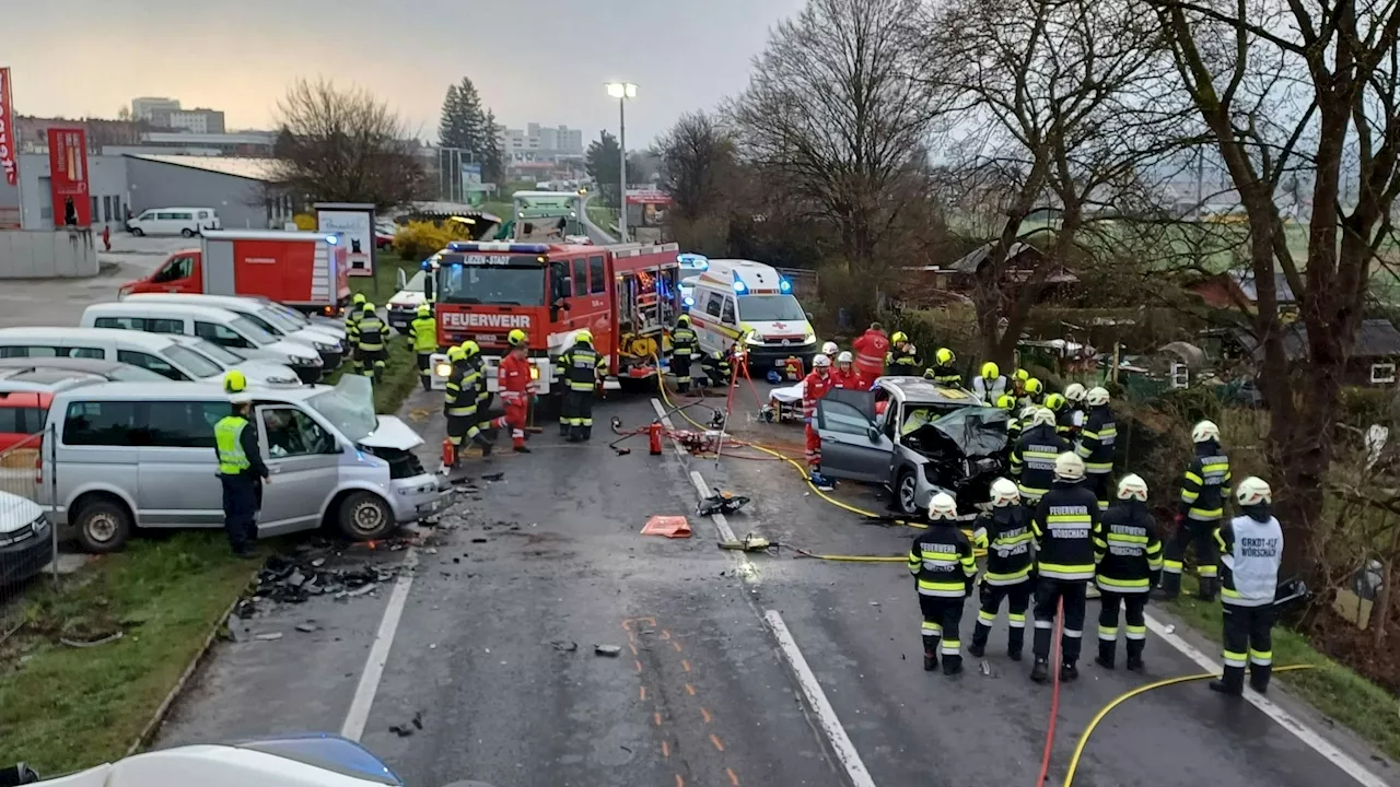 Massen-Crash in Liezen – Mädchen (8) in Lebensgefahr