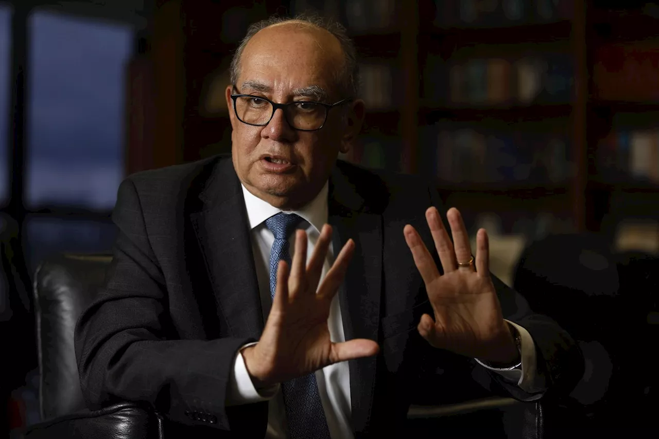 Gilmar Mendes vota por ampliação do alcance do foro privilegiado