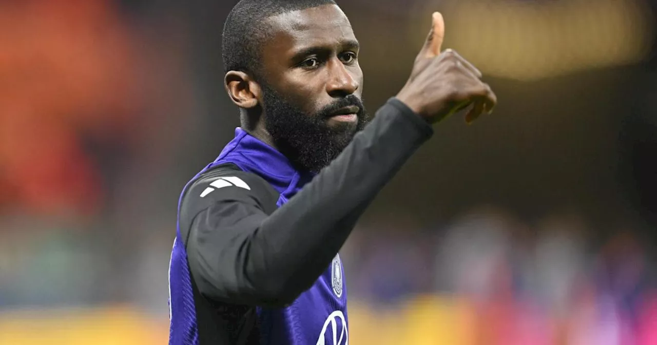 Deutschlands Fußball-Star Antonio Rüdiger erklärt seinen Fingerzeig