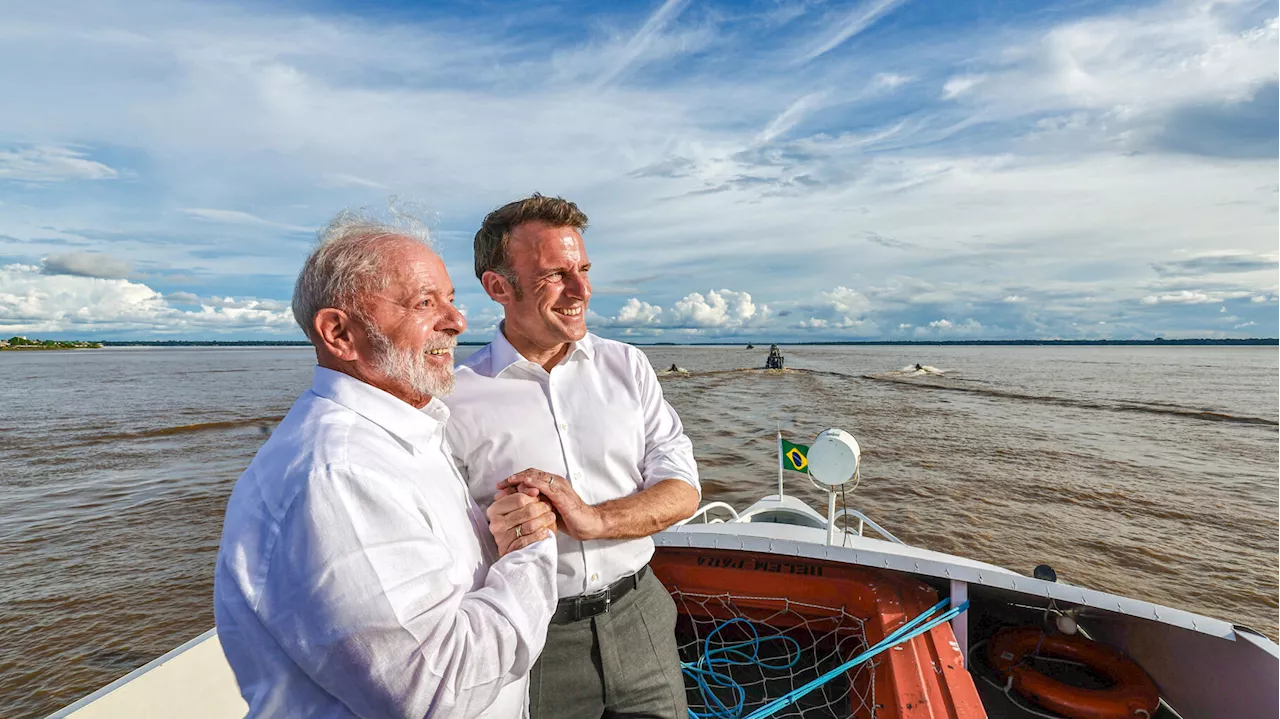 Macron assume avec humour ses « photos de mariage » avec le président du Brésil Lula