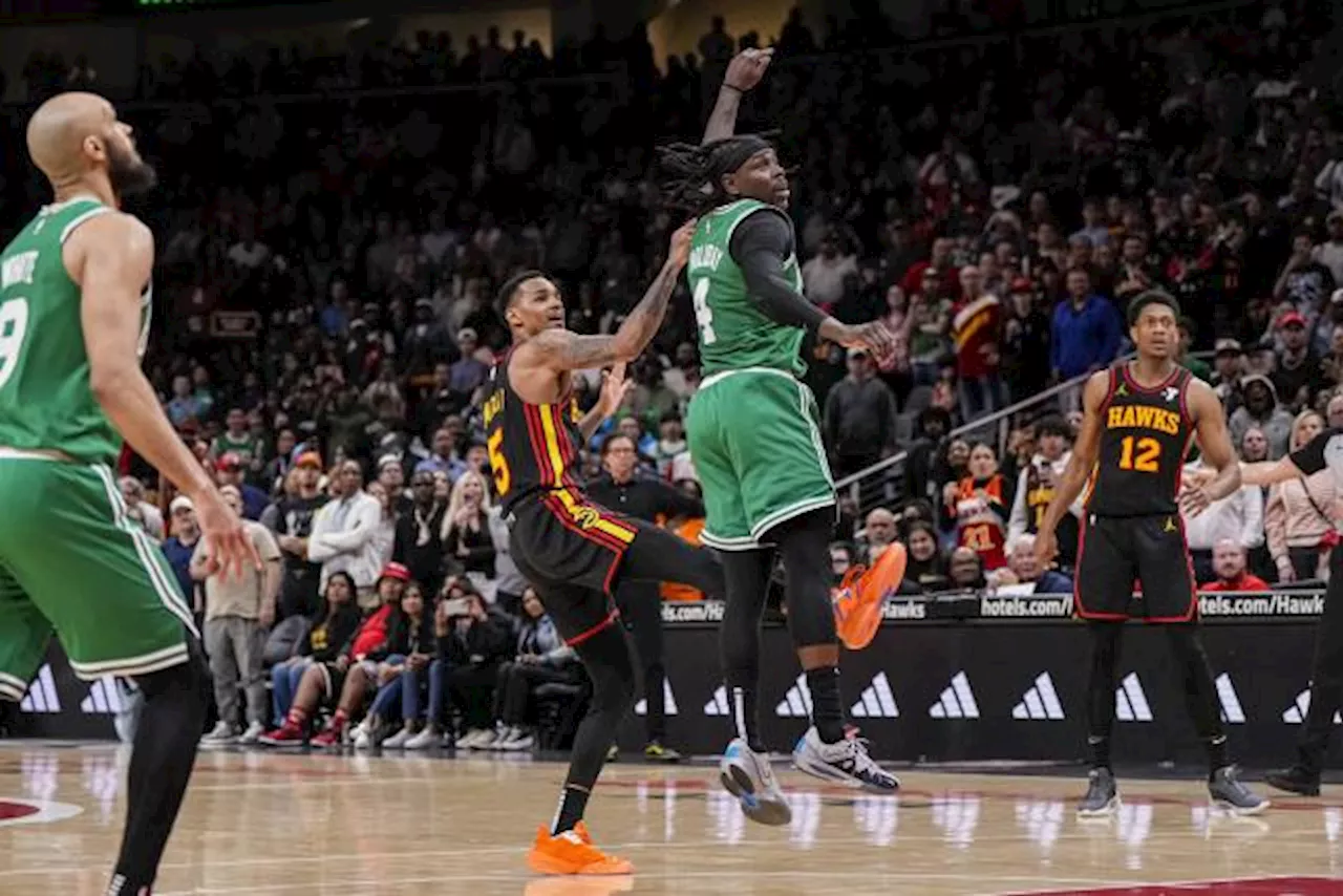 Atlanta s'offre à nouveau Boston après prolongation, les Bucks battus par les Hawks en NBA