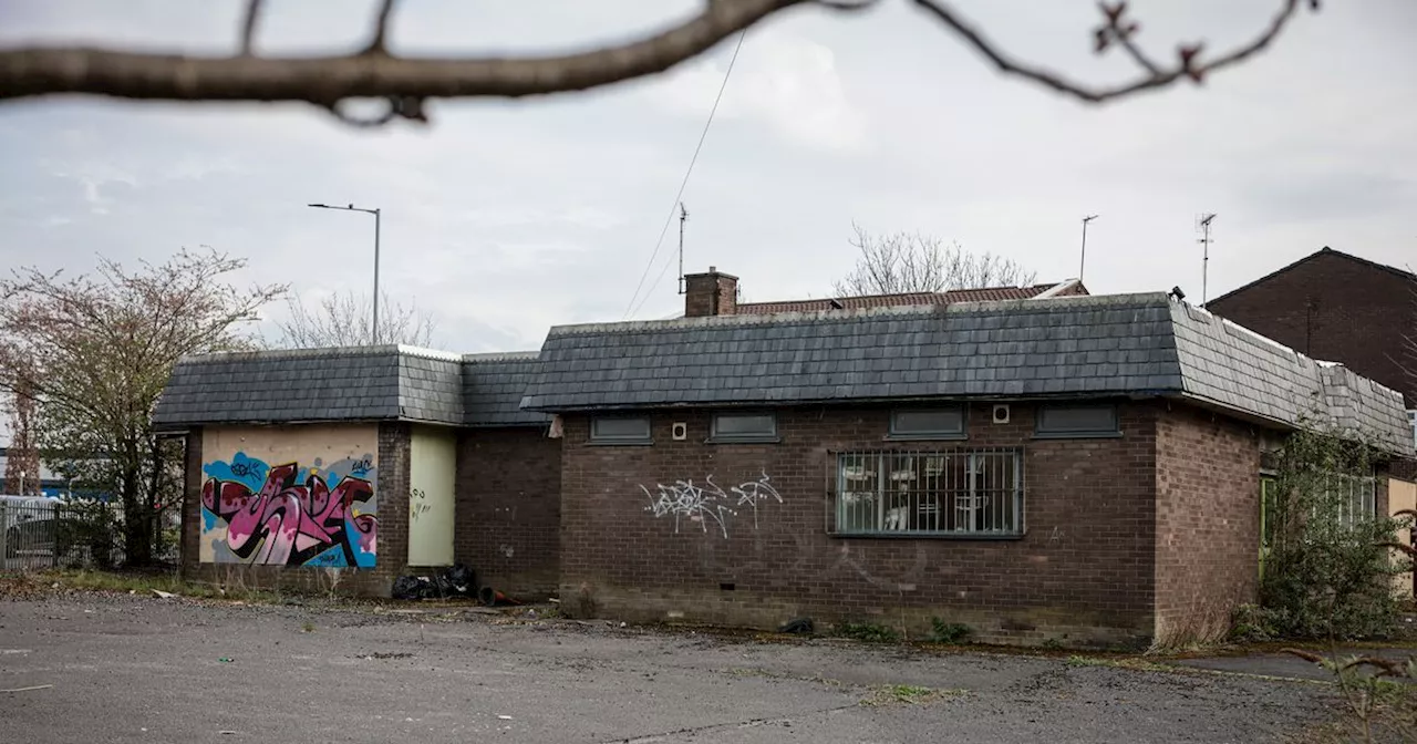 Former pub could be demolished and replaced with drive-thru Starbucks