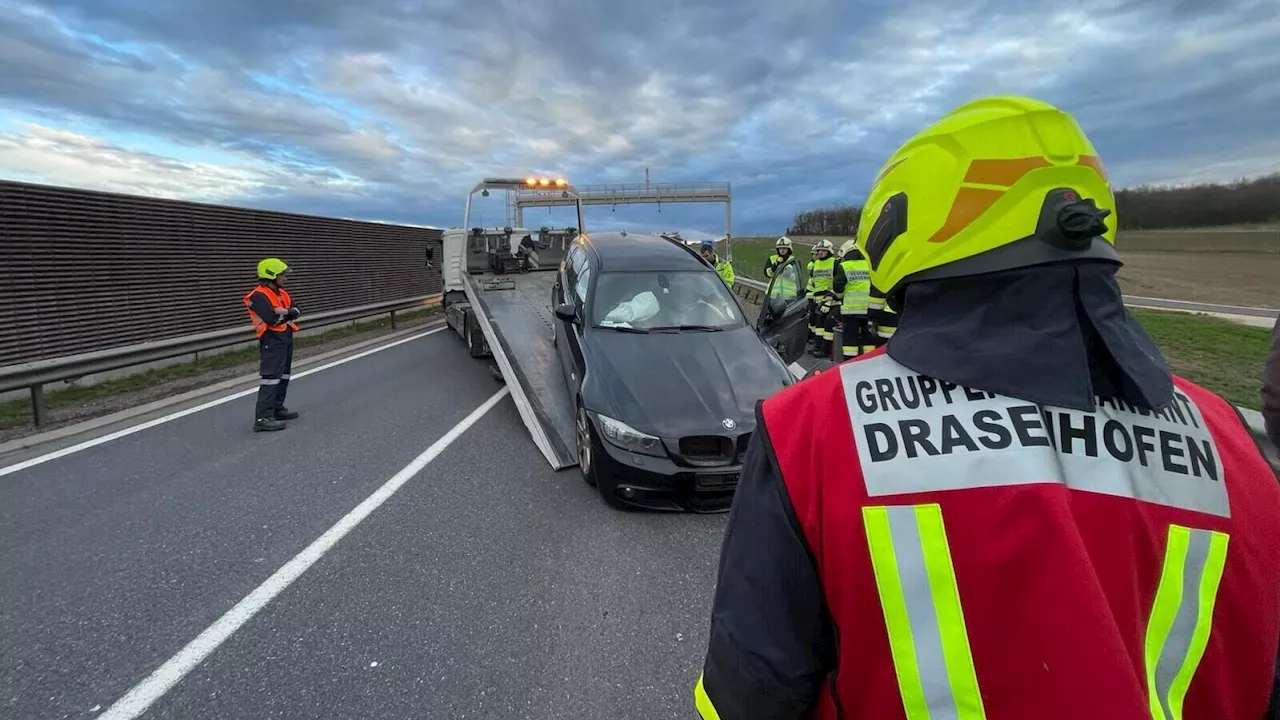 A5: Auto krachte gegen die Leitschiene