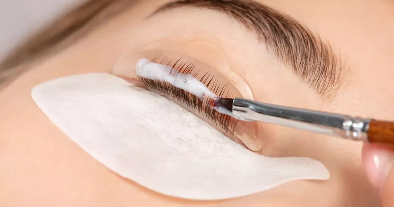 Shoppers ditch pricey lash treatments for £30 easy to use lift and tint kit