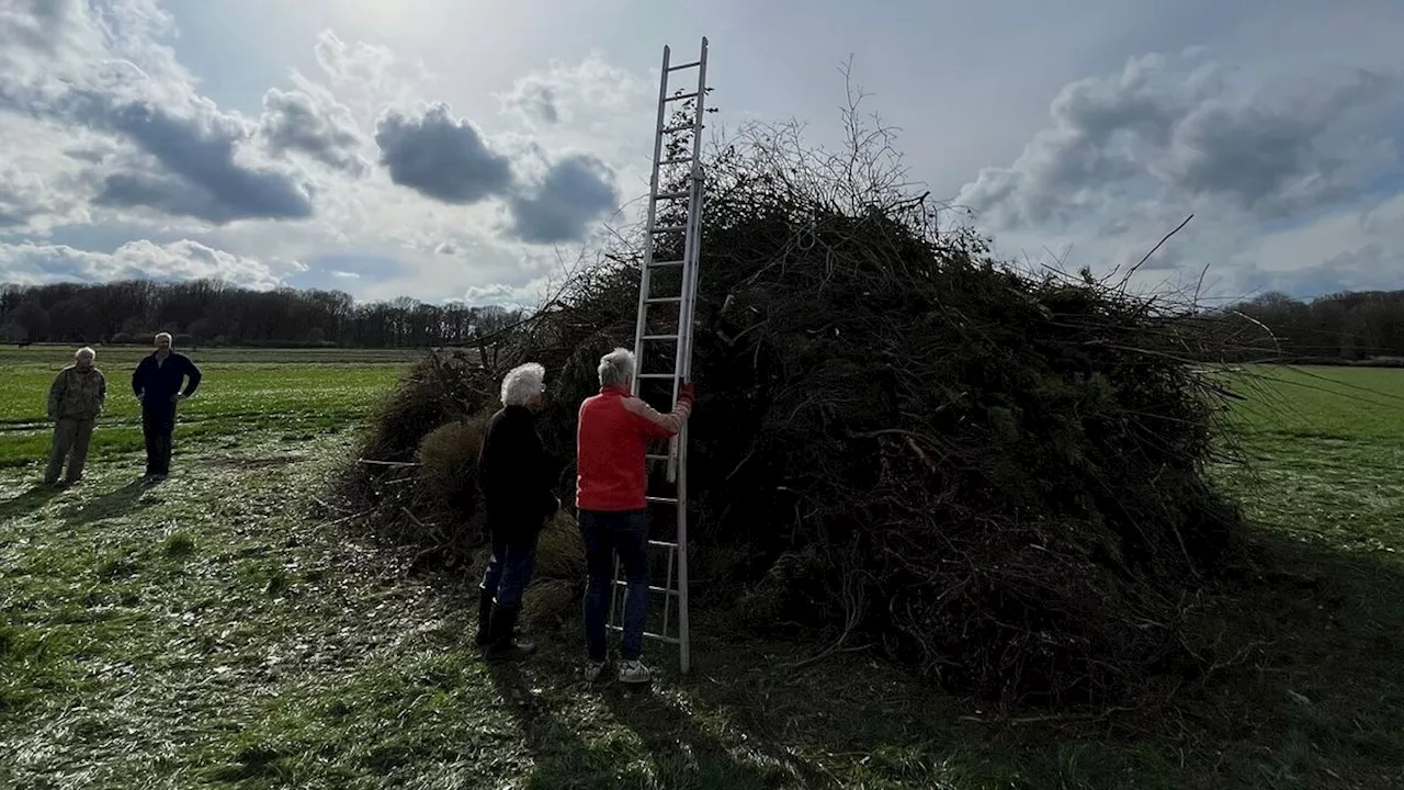 Diever bouwt al volop aan paasbult: 'Het moet voor de kinderen zijn'