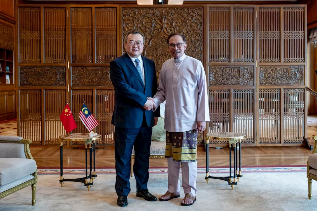 Anwar receives courtesy call from Chinese Communist Party International Department Minister