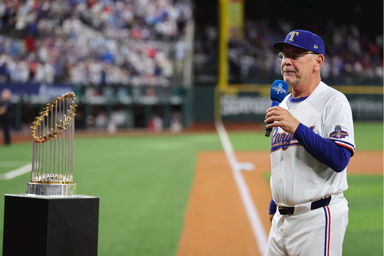 Rangers unveil first World Series banner, begin defense of championship