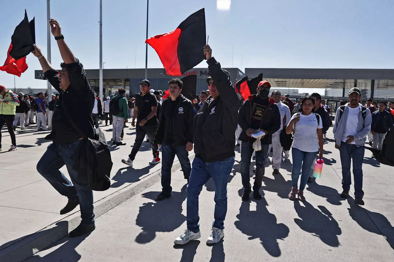 UAW Is Building Worker Solidarity Across the US-Mexico Border