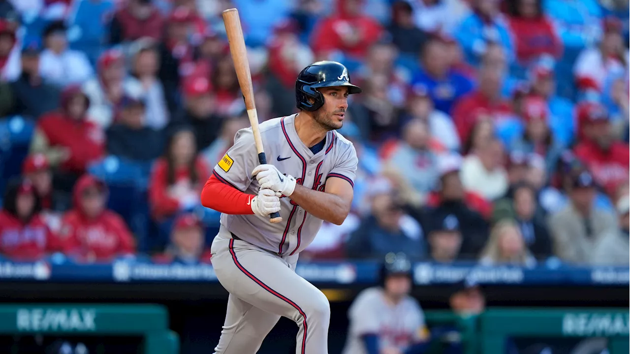 Braves score seven in 8th, begin defence of NL East crown with win over Phillies