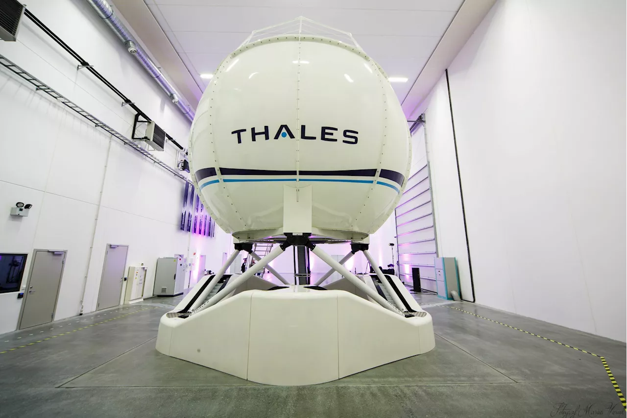 Die acht Flugsimulatoren für die Ausbildung der H145M-Piloten kommen von Thales