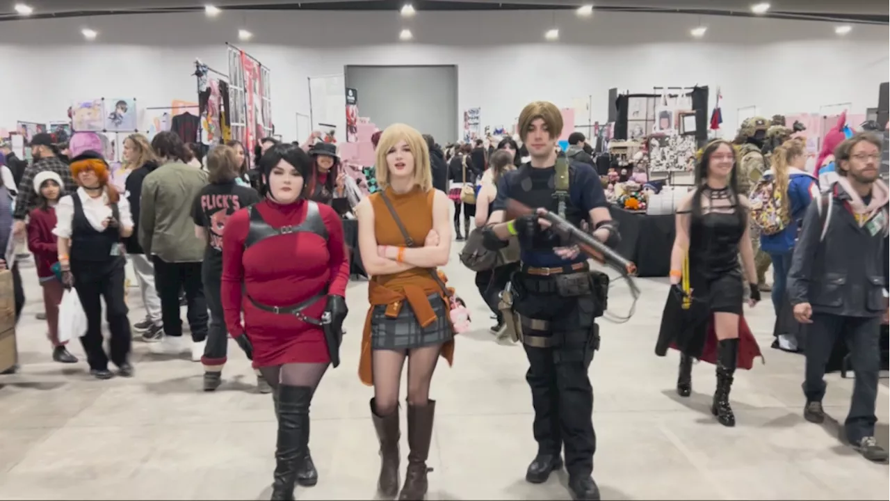 Cosplayers come out in droves for inauguration of Anime Ottawa