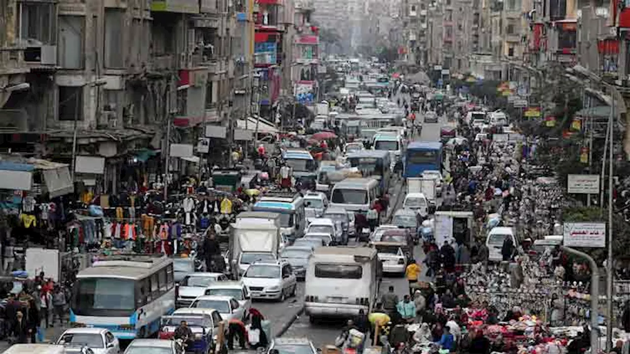 Egypt population growth slows to 1.4pc, as a majority of people faces poverty