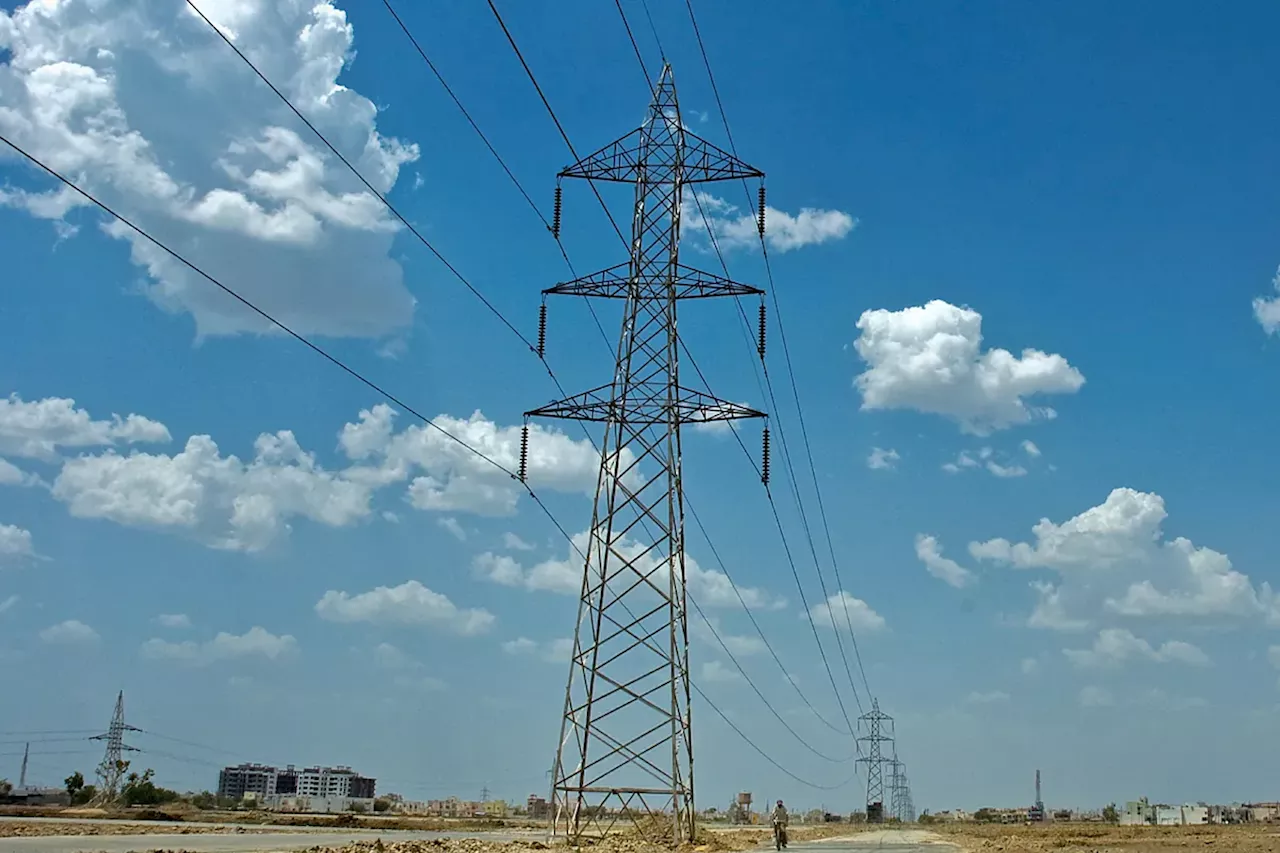 La electricidad en el mercado mayorista cierra marzo en 20,27 euros/MWh, mínimos desde 2020