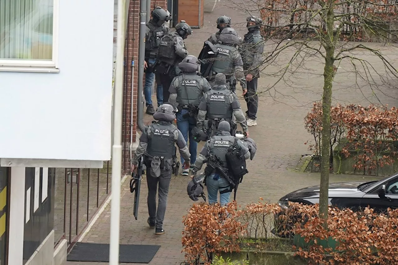 Holland: Geiselnahme in Ede bei Utrecht, Polizei vor Ort