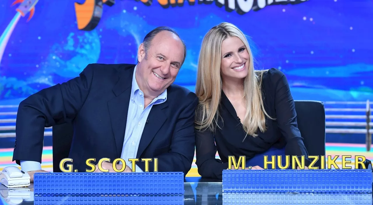 Michelle Hunziker torna a Striscia la notizia con Gerry Scotti: «Ormai abbiamo messo il pilota automatico»