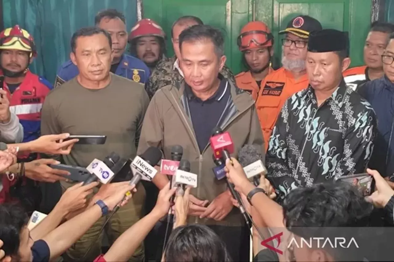 135 KK Diungsikan Akibat Kebakaran Gudang Armed Kodam Jaya