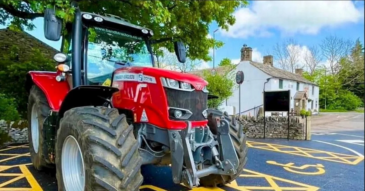 Peak District pub installs 'world's first tractor parking bay' for farmers