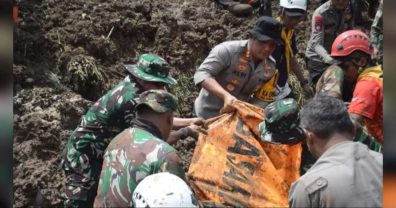 Kapolres-Dandim Cimahi Pimpin Evakuasi Tiga Korban Longsor