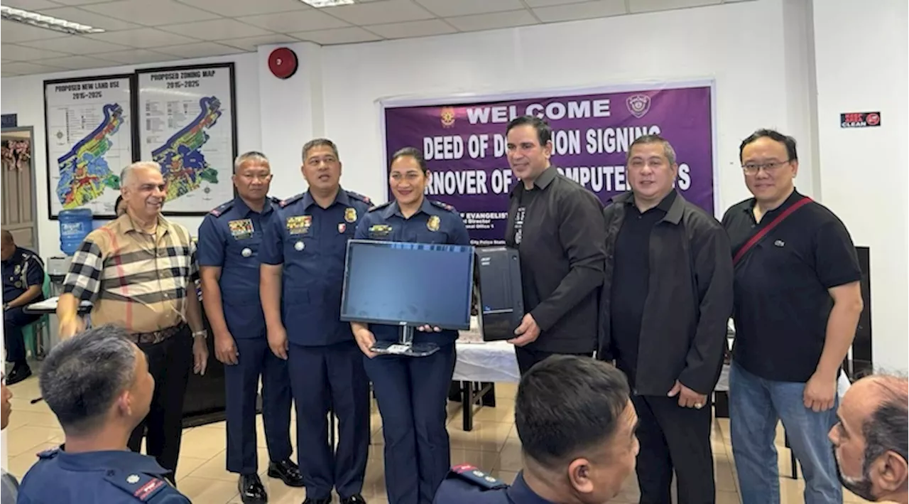 Filipino-Indian group donates 10 computers to Region 1 police to mark Women’s Month