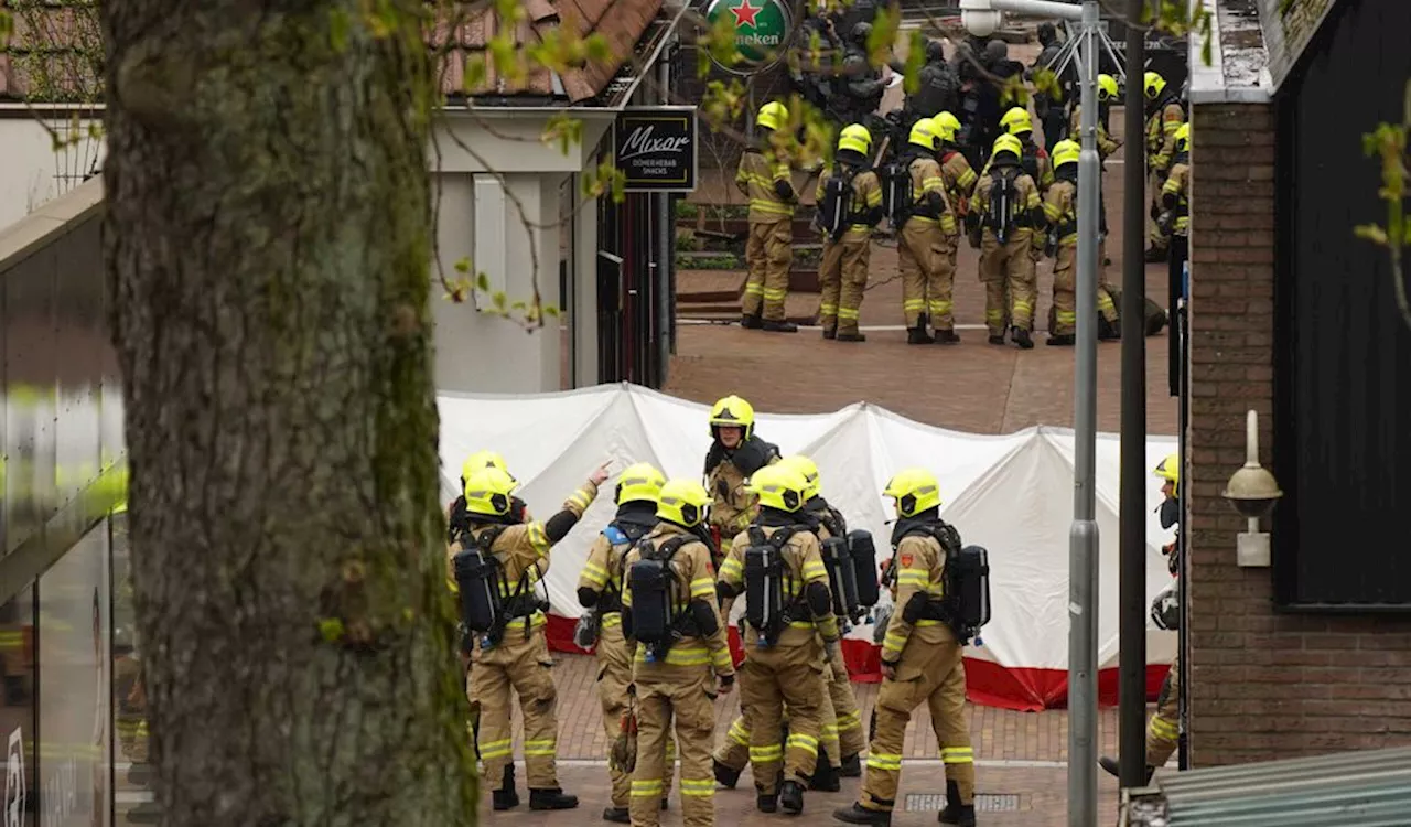 Mehrere Menschen in Café als Geiseln genommen – 150 Wohnungen evakuiert