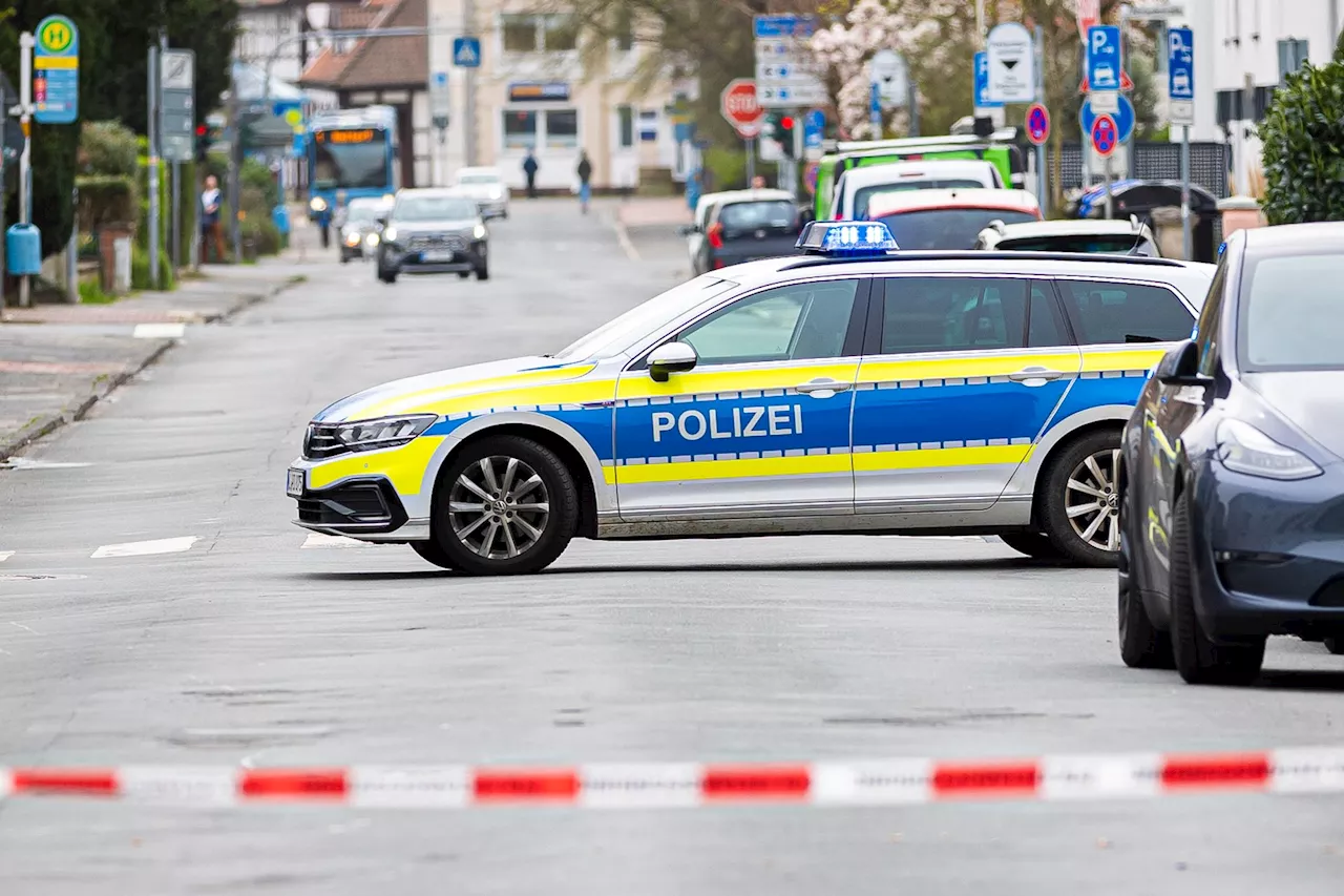 Polizei erschießt Mann nach Messer-Angriff