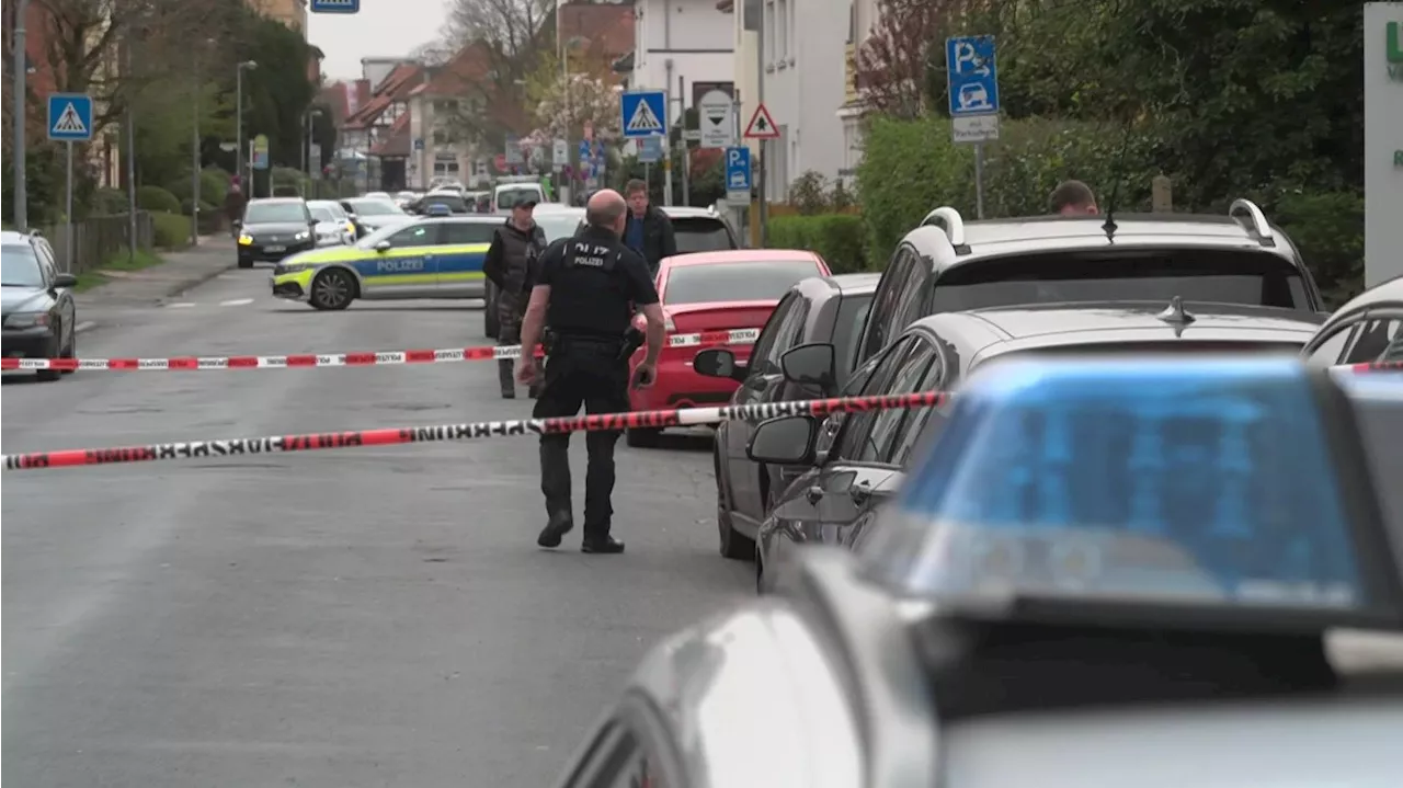 Nienburg: Polizistin im Einsatz wohl durch Schüsse verletzt