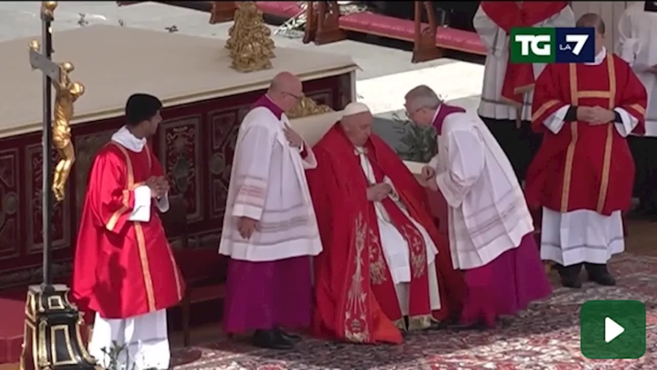 Via Crucis senza Papa Francesco, oggi atteso per la veglia del Sabato Santo