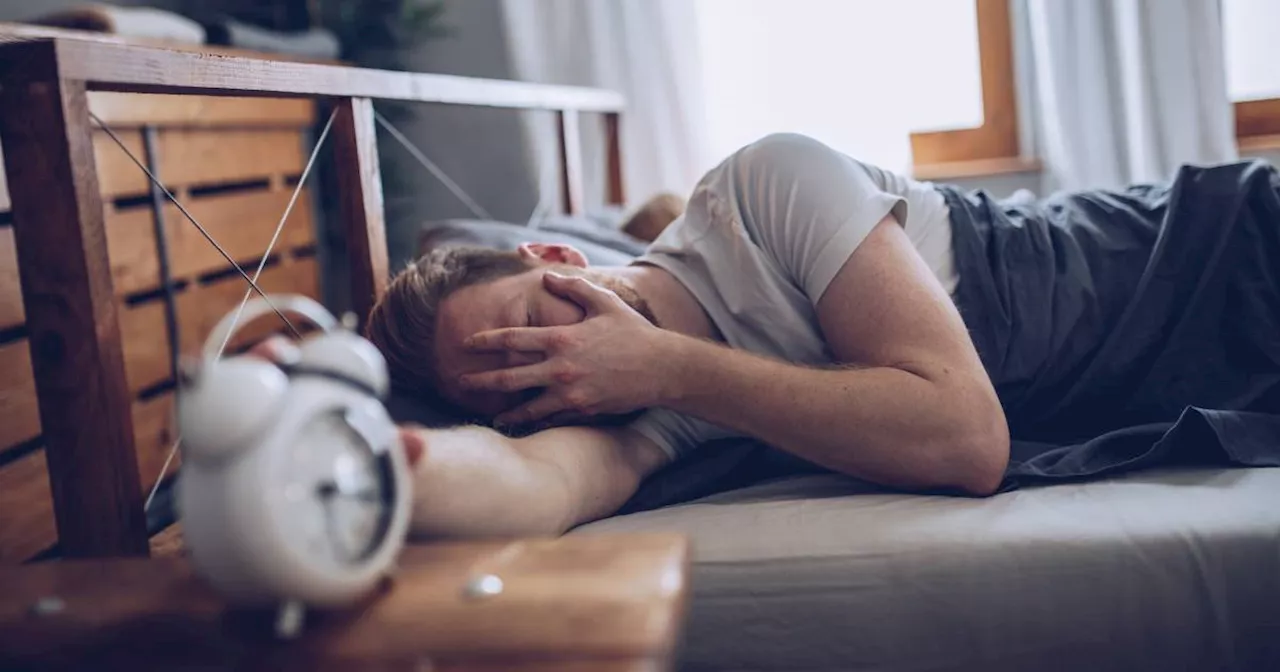 Vooral avondmensen moeten wennen aan zomertijd: ‘Let op tijdstip van je avondmaal’